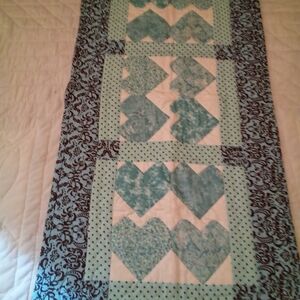 Handmade Quilted table runner with Heart Pattern